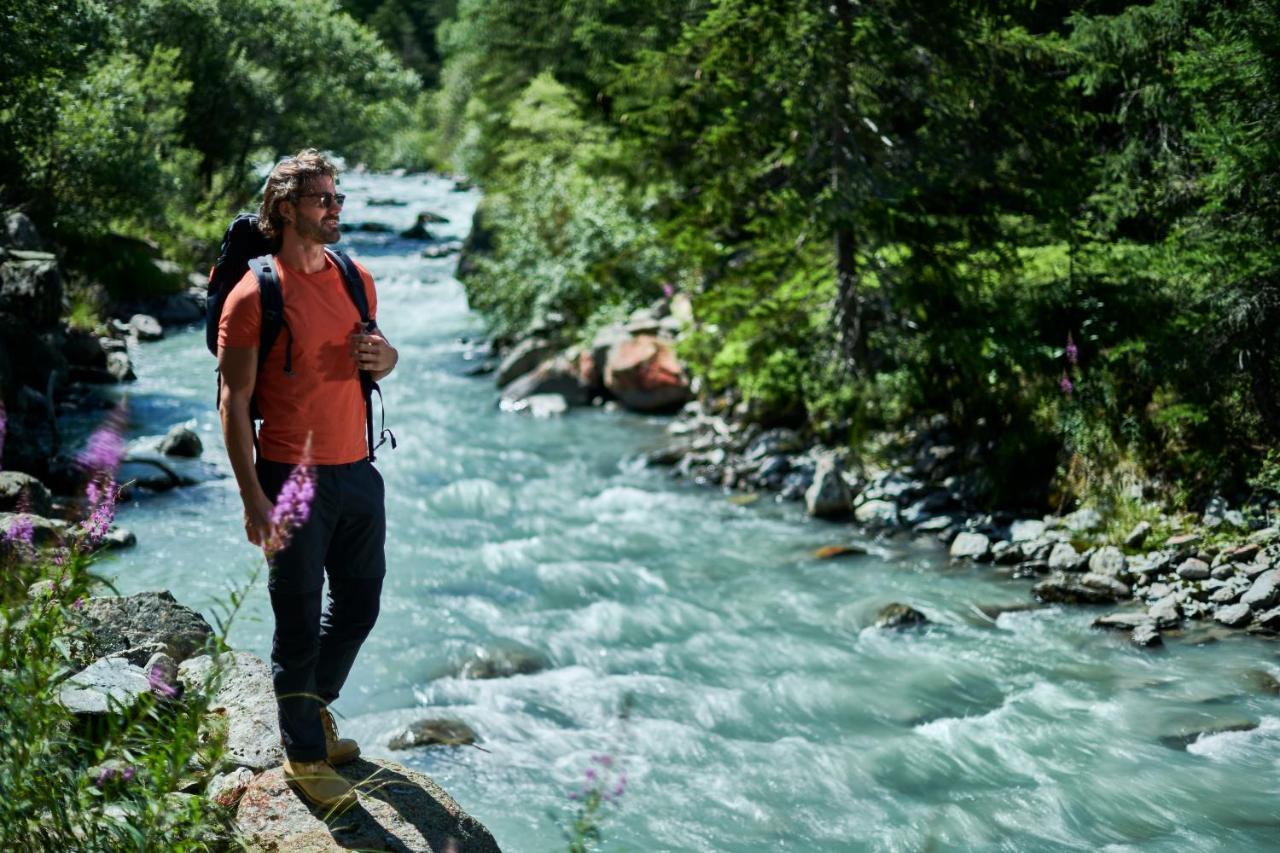 Le Massif Hotel & Lodge Courmayeur The Leading Hotels Of The World Екстер'єр фото