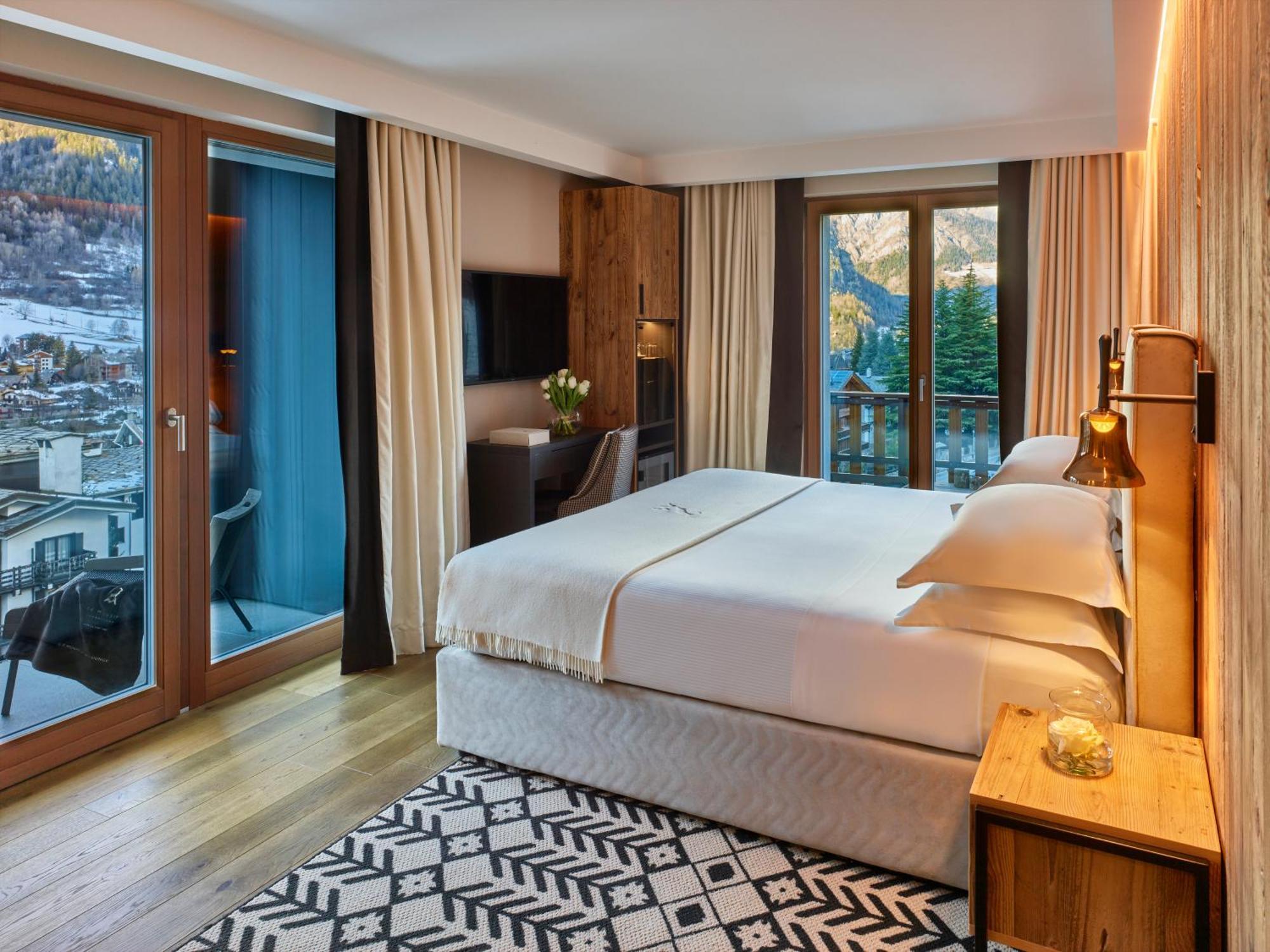 Le Massif Hotel & Lodge Courmayeur The Leading Hotels Of The World Екстер'єр фото