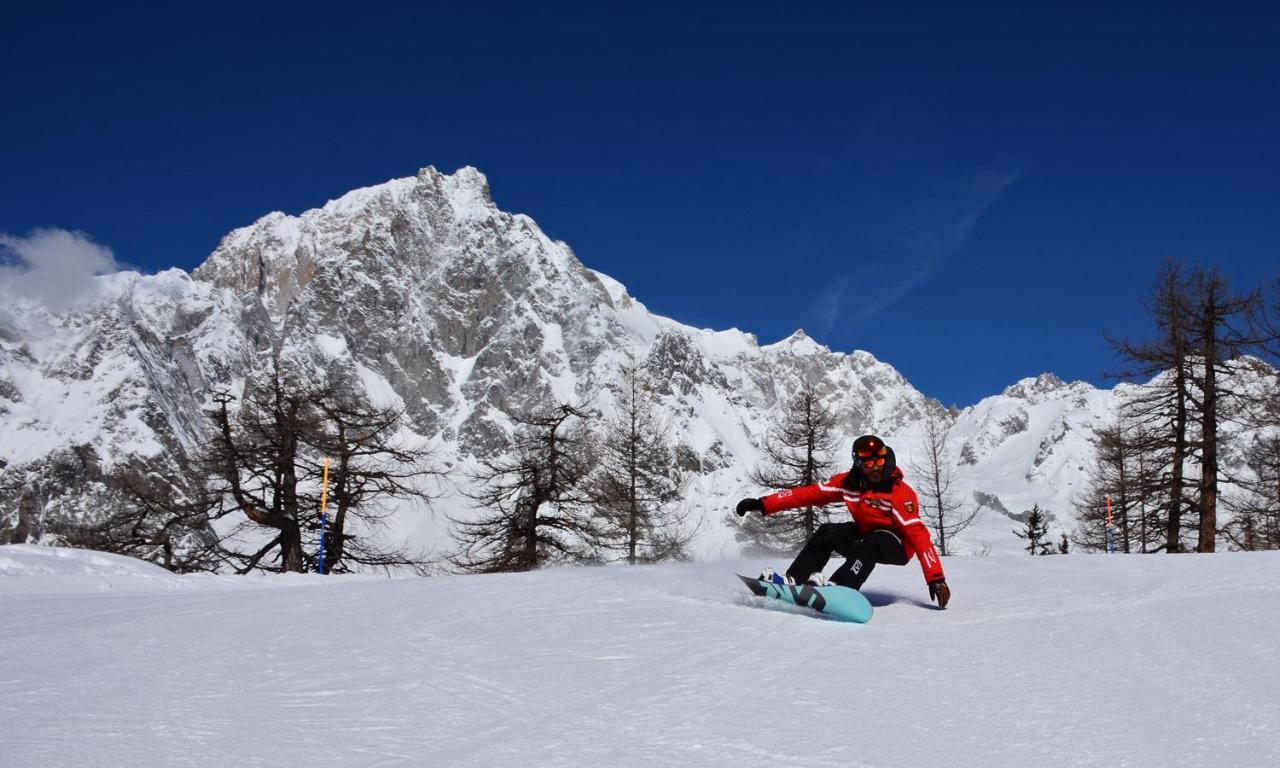 Le Massif Hotel & Lodge Courmayeur The Leading Hotels Of The World Екстер'єр фото