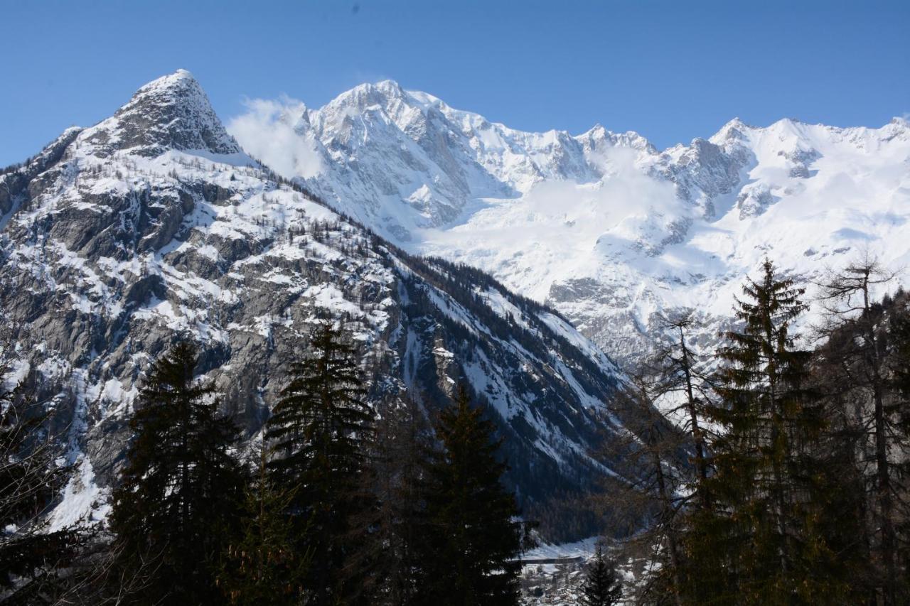 Le Massif Hotel & Lodge Courmayeur The Leading Hotels Of The World Екстер'єр фото